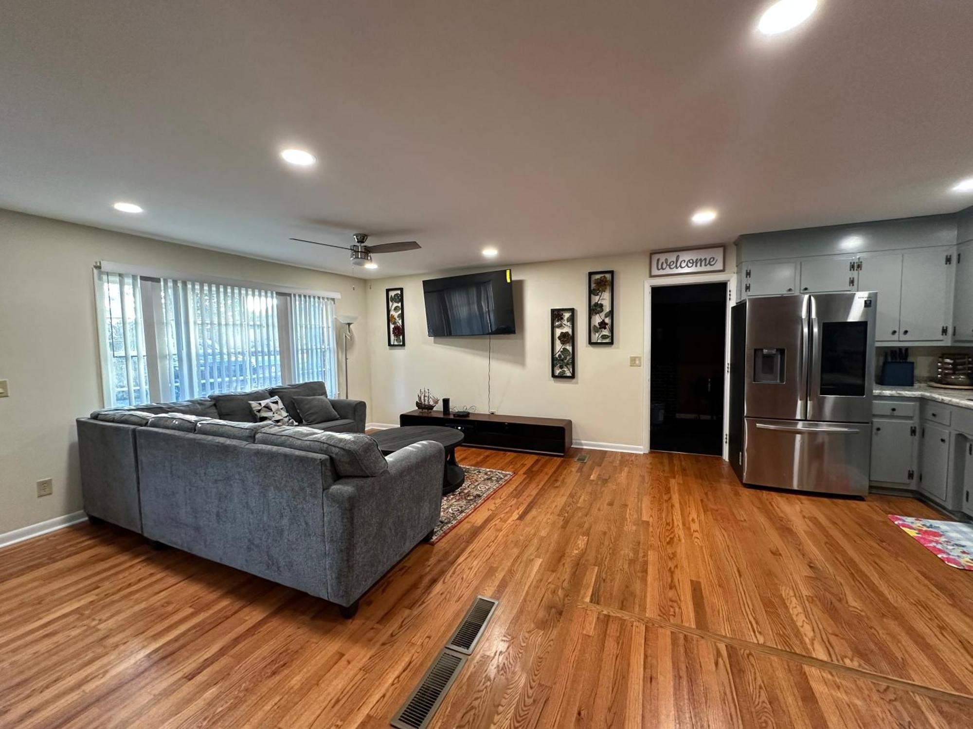 Charming 3 Bedroom In With Wifi And Ac *